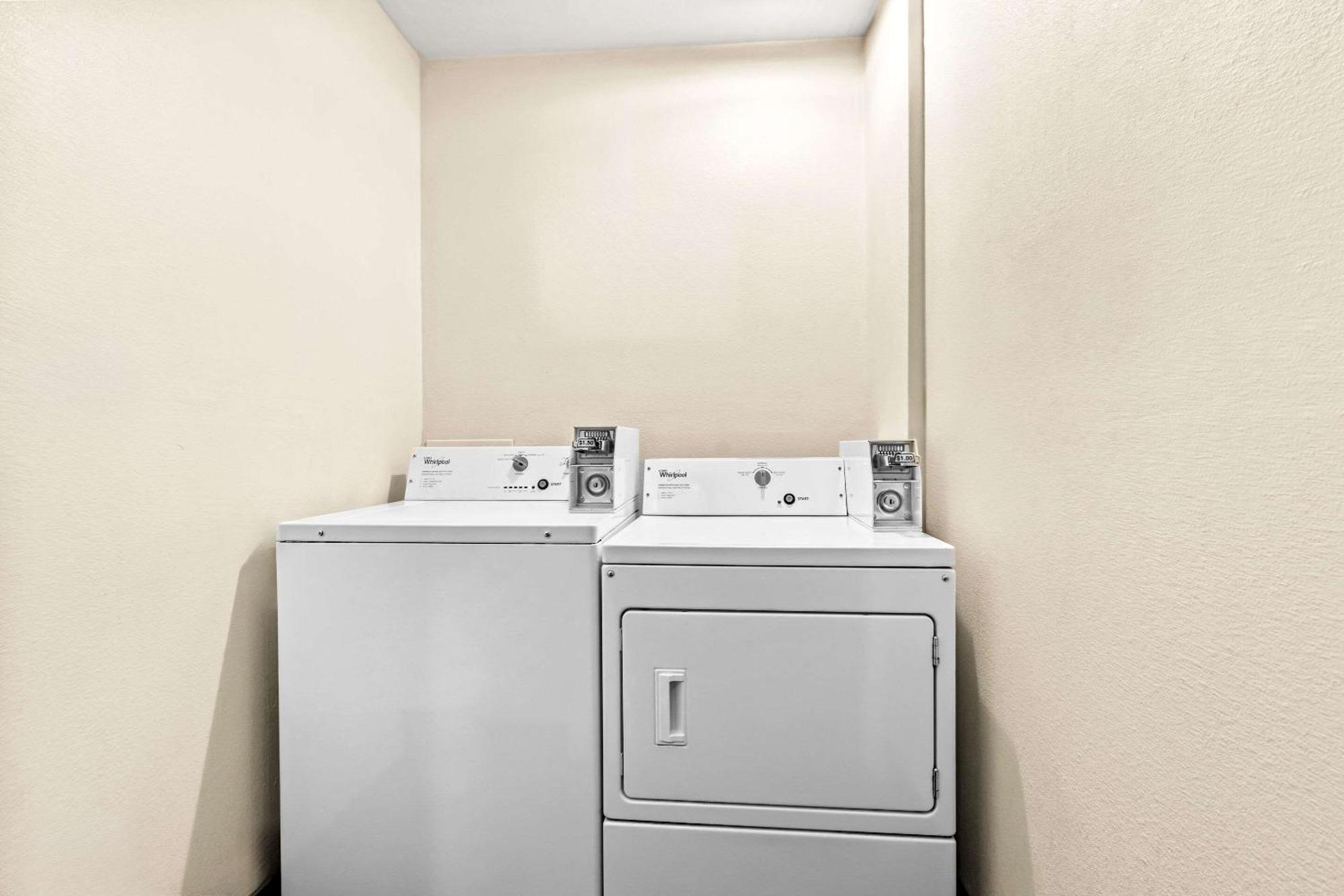Comfort Inn Modesto Bagian luar foto