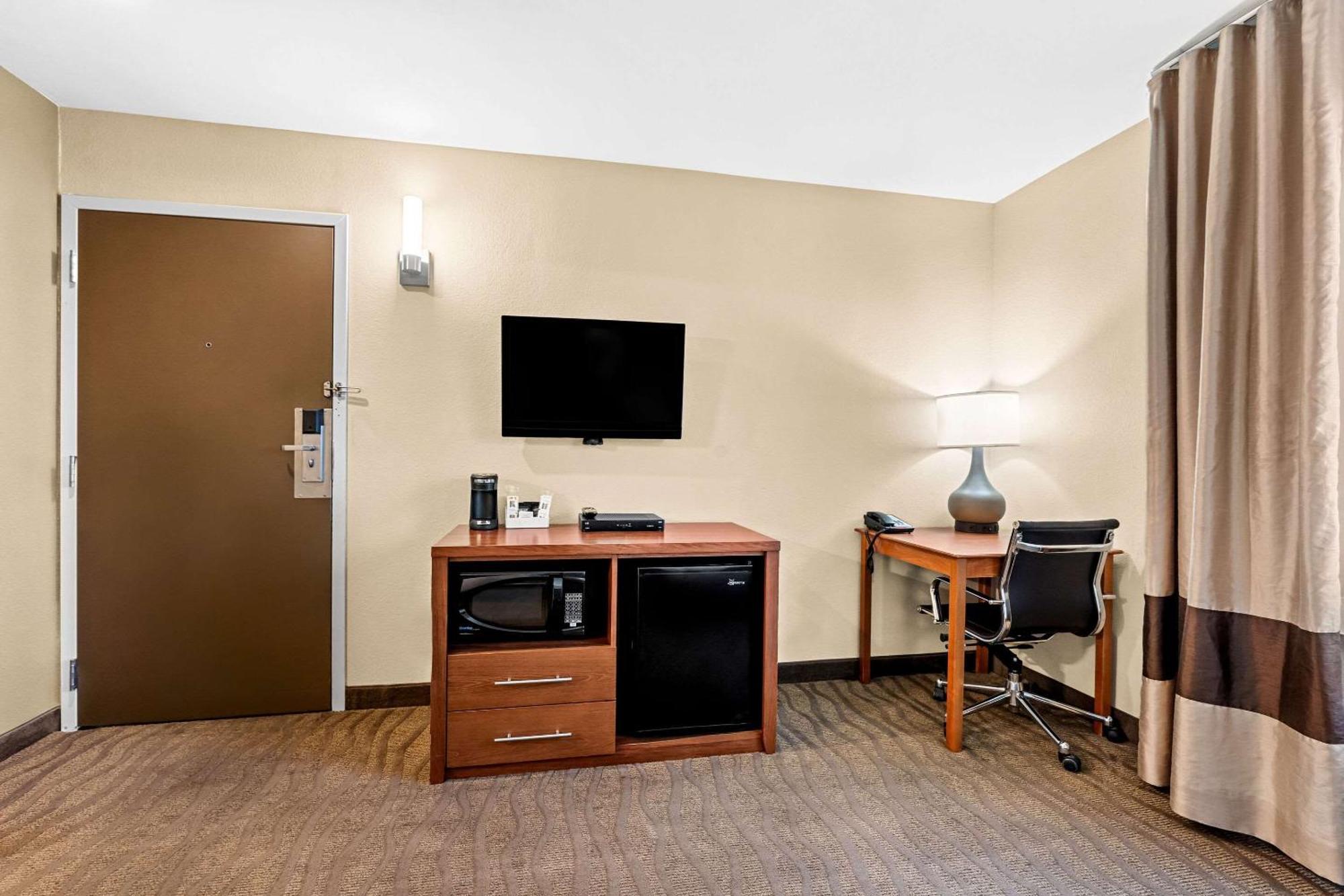 Comfort Inn Modesto Bagian luar foto