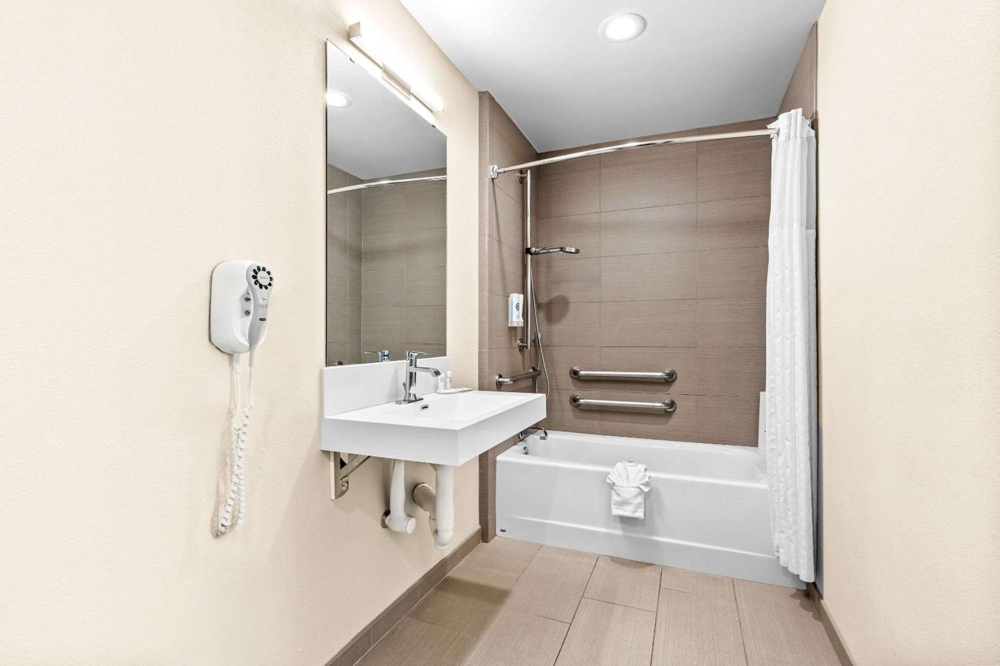 Comfort Inn Modesto Bagian luar foto